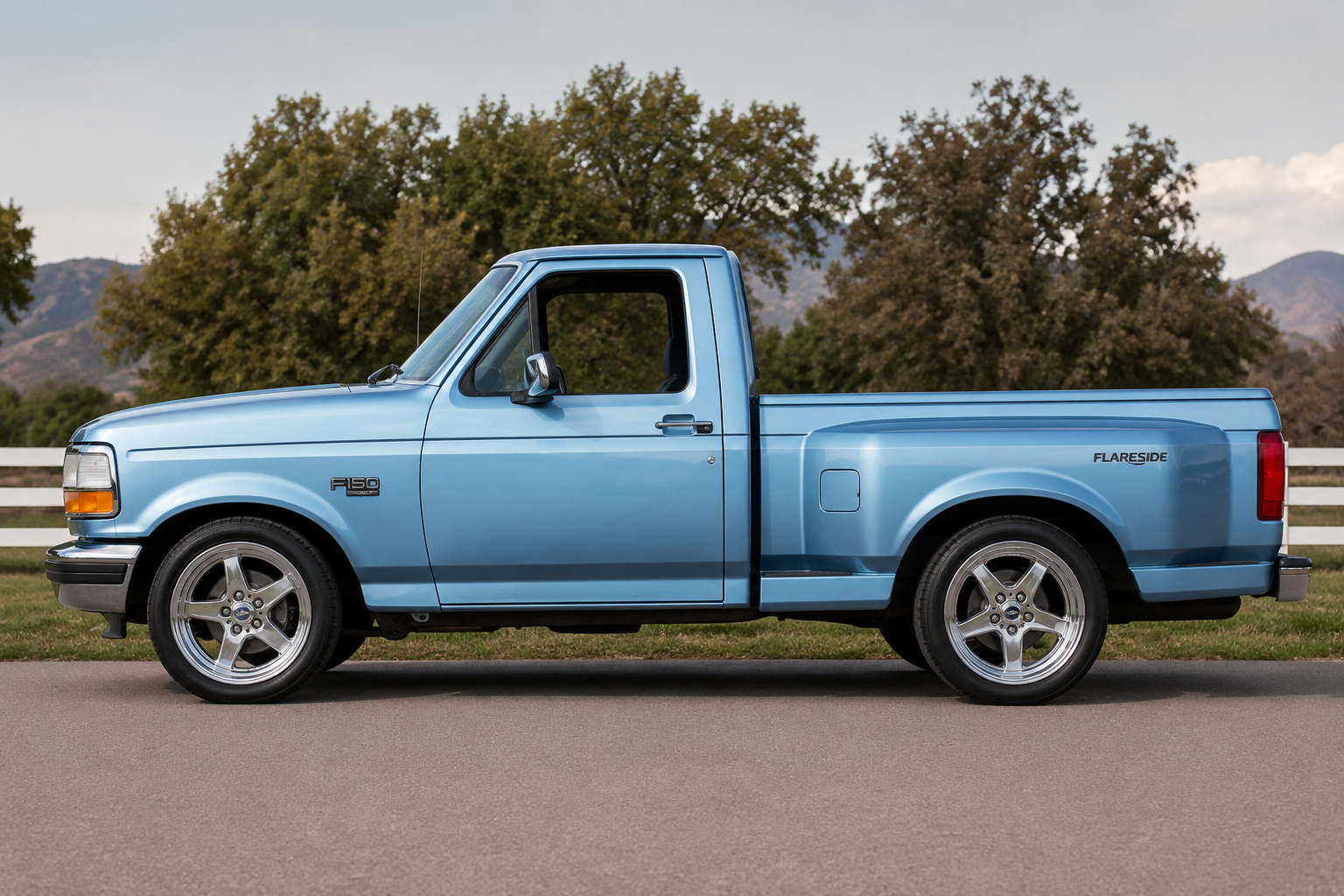 1992 Ford F-150 Flareside in light blue